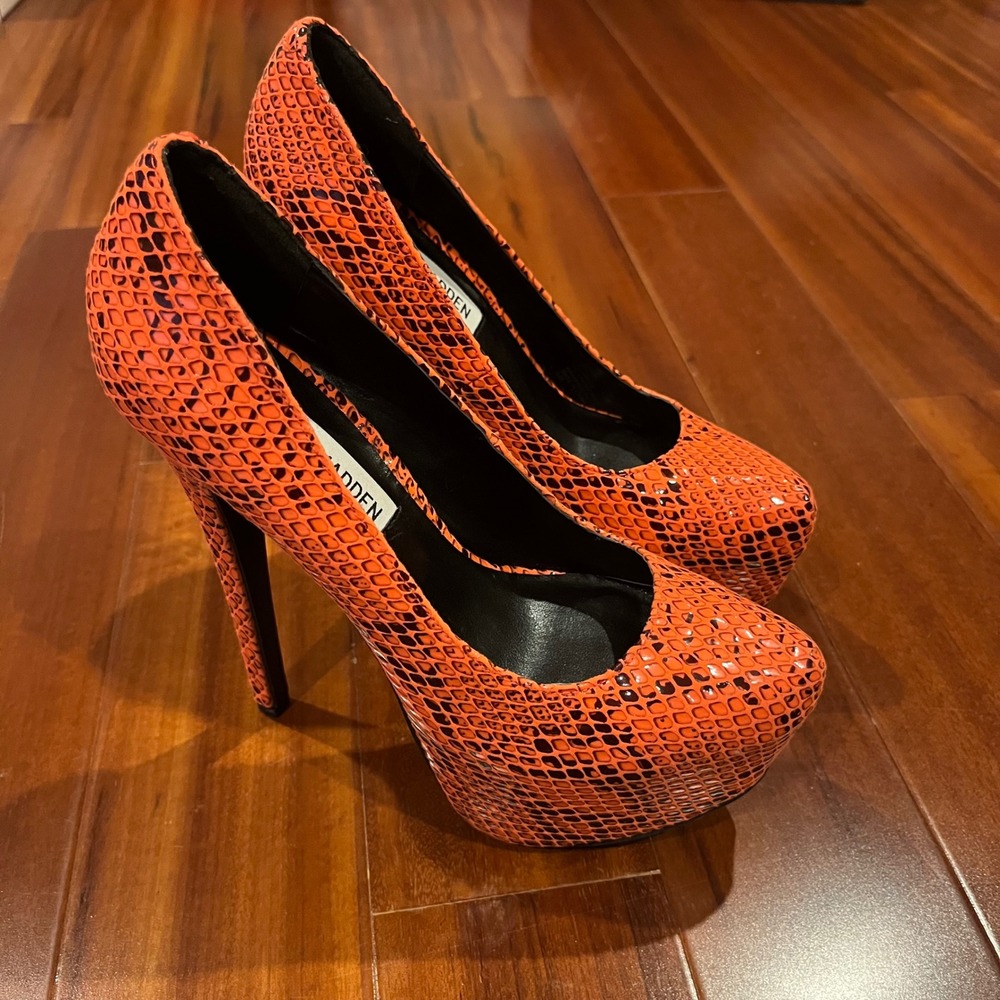 Steve Madden Snakeskin Pumps Heels Shoes Stiletto Dalya Orange Platform Size 5.5